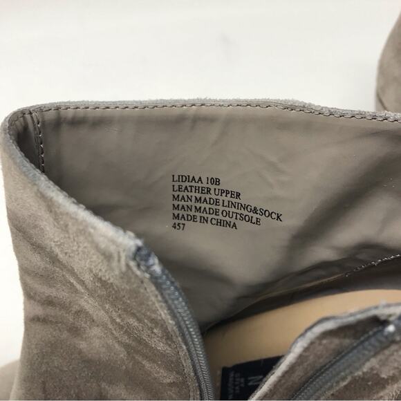 Steve Madden Gray Taupe Suede Ankle Boots Pointed Toe & Block Heels Size 10B - Picture 8 of 11